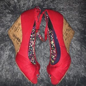 Rampage Red Wedge Sandals